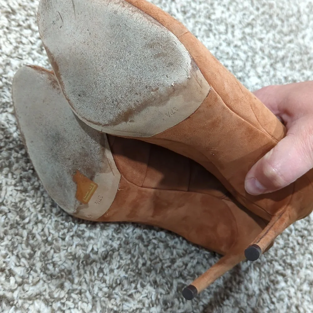 Alexandre Birman 37 1/2 Camel Suede 4